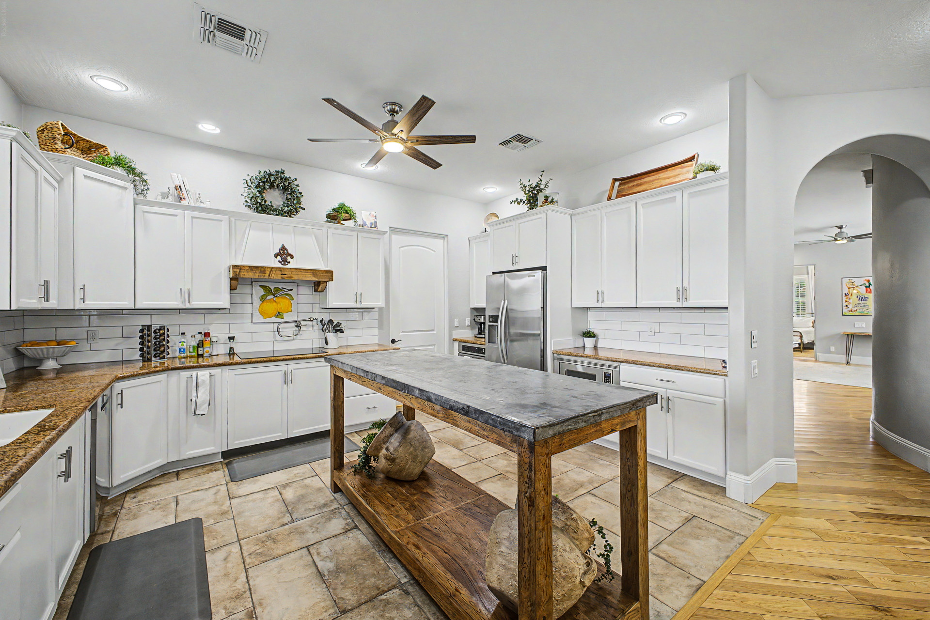 11102 E Victoria St, Chandler AZ — photo 2